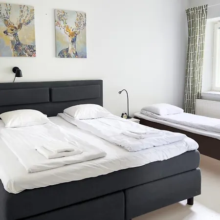 Huoneisto Modern Yet Rustic 1br City Centre *